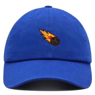 Chiếc mũ logo được thêu hoàn hảo cho thêu logo