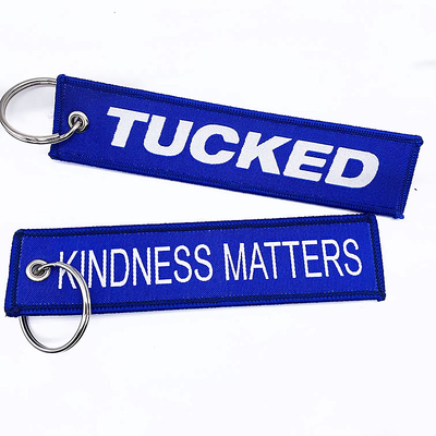 Logo tùy chỉnh Vải thêu keytags Logo dệt trước khi bay Jet Tags Keychains Như một món quà