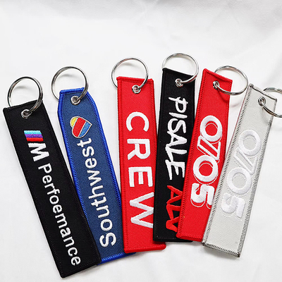 Logo tùy chỉnh Jet Tags vải in thêu Keychain nhẹ thêu
